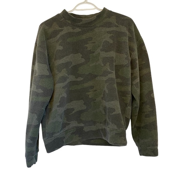 O’Neill green Army  camouflage women’s sweatshirt hunting (16) - Picture 1 of 5